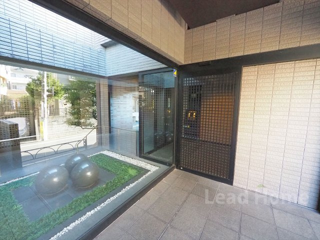 【エントランス】 | Ｄ＇グランセ駒沢大学