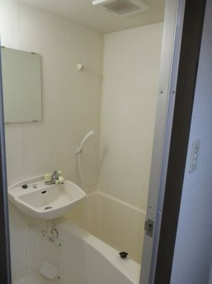 コーポ山吹の浴室