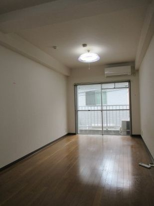 コーポ山吹の居間・リビング