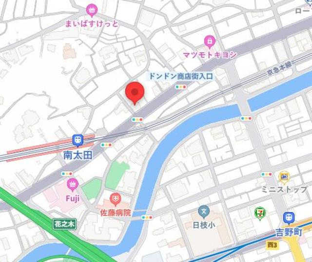 横浜ウインファーストの地図