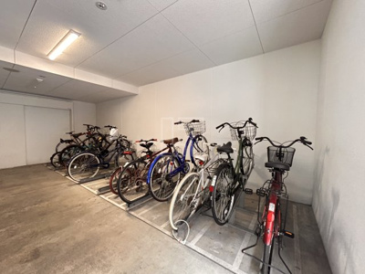 【その他共用部分】 | APRILE南森町 | ブリリアント同心　駐輪場