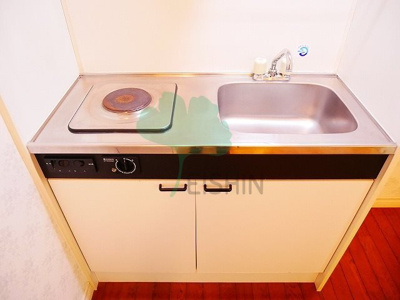 【キッチン】 | ふろんてぃあはこざき | シンプルな清潔感のあるキッチンです！