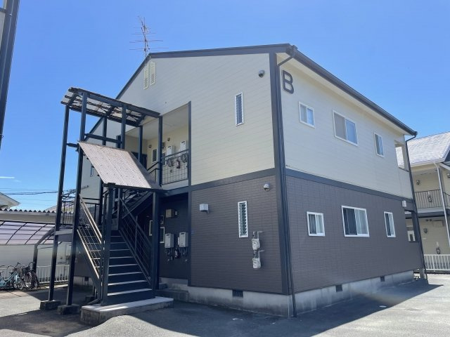熊本市南区合志２丁目のアパート