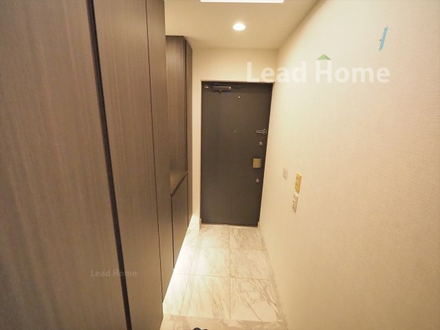 【玄関】 | フォルム代々木公園リベディア | リフォーム前の室内の写真になります。