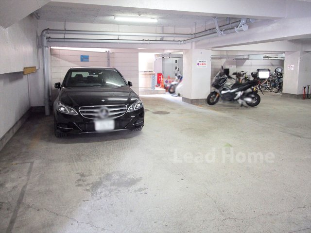 【駐車場】 | ライオンズマンション南平台