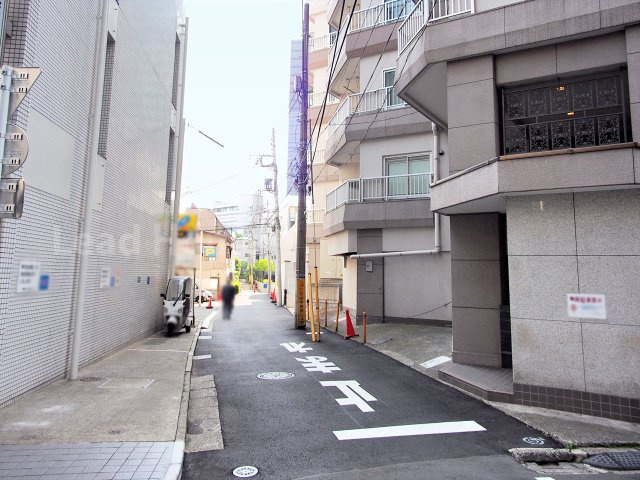 【その他】 | ライオンズマンション南平台 | 前面道路