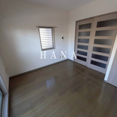 アドラブールの居間・リビング