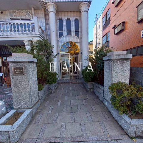 アドラブールのエントランス