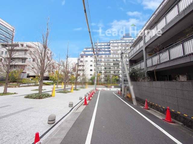 【その他】 | 南平台マンション | 前面道路