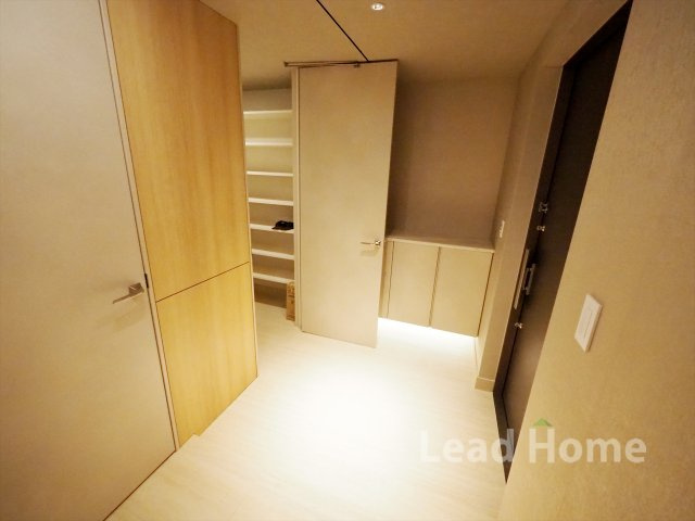 【玄関】 | グランツオーベル南平台