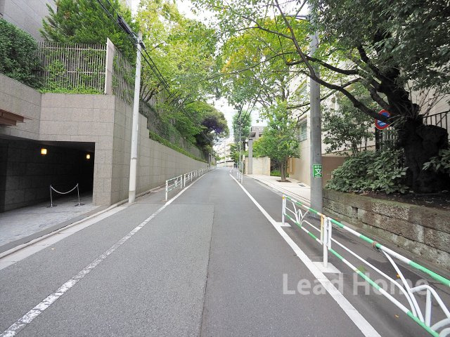 【その他】 | グランツオーベル南平台 | 前面道路