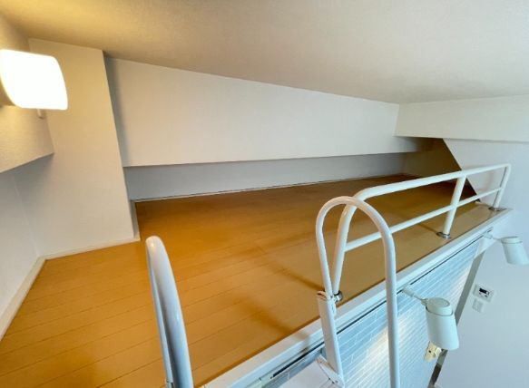 バーミープレイス上北沢Ⅱの寝室|ロフト☆(同一仕様写真)