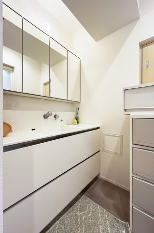 【独立洗面台】 | 広尾マンション