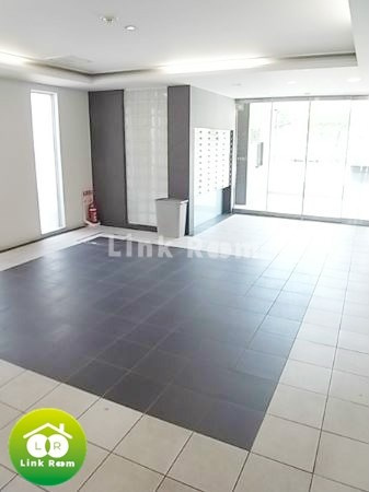 S-FORT潮見のロビー