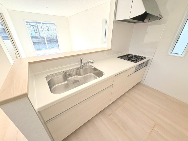 クワイエ　羽島市福寿町本郷第２　全２区画分譲の前面道路含む現地写真|「現地（2025年11月26日）撮影」　
■前面道路　
■ヤマダ不動産　株式会社リライフ