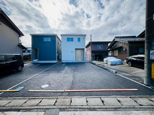 クワイエ　羽島市福寿町本郷第２　全２区画分譲の駐車場|■駐車場　■ヤマダ不動産　株式会社リライフ　
■夢のマイホーム購入をフルサポートします！