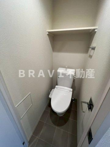 プレサンス深江橋ラヴィゲート　BRAVI不動産のトイレ|【プレサンス深江橋ラヴィゲート】落ち着いたトイレです