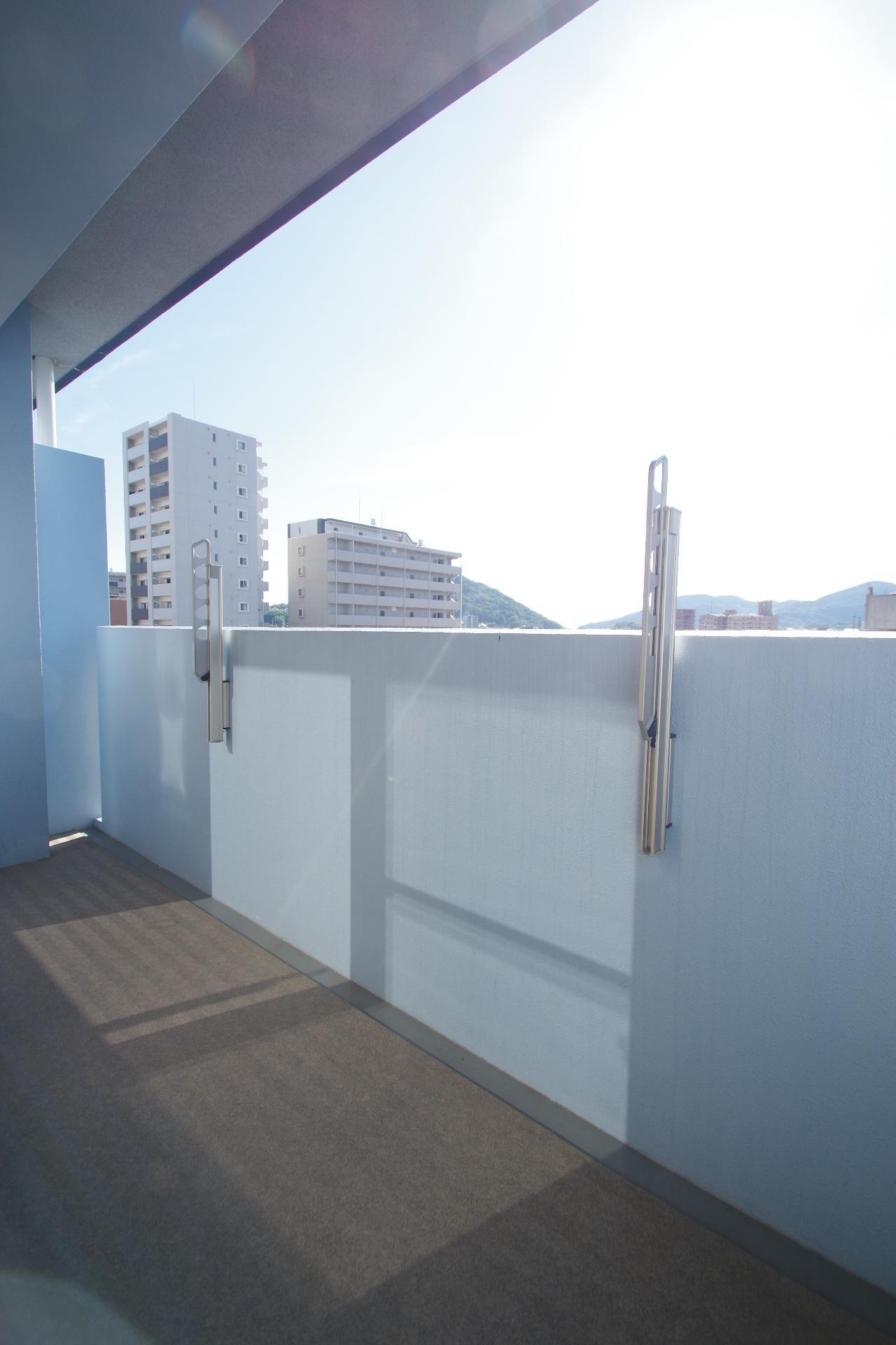 熊本市中央区新町３丁目の賃貸マンションのバルコニー