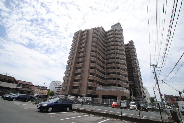 新生マンション花畑西