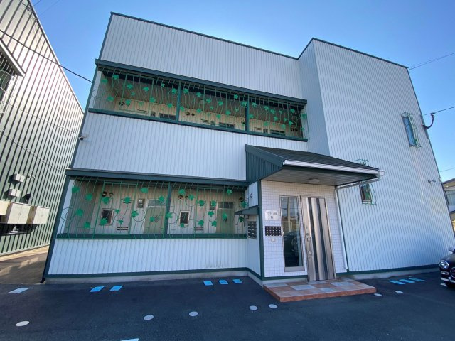 サンマリノ津福A棟のエントランス|清潔なエントランス♪