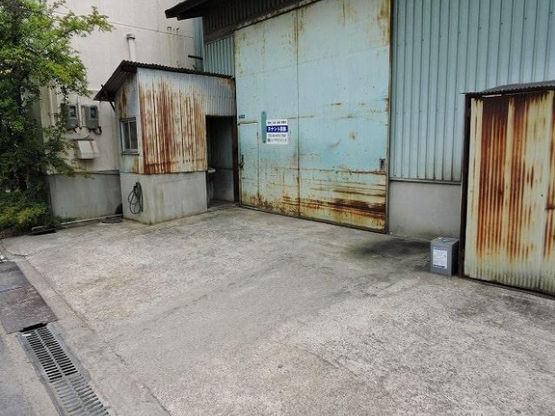 大東市氷野倉庫