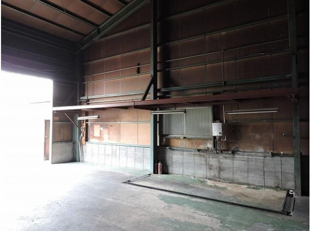 大東市氷野倉庫