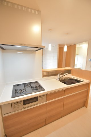 大阪市城東区関目６丁目の賃貸マンションのキッチン