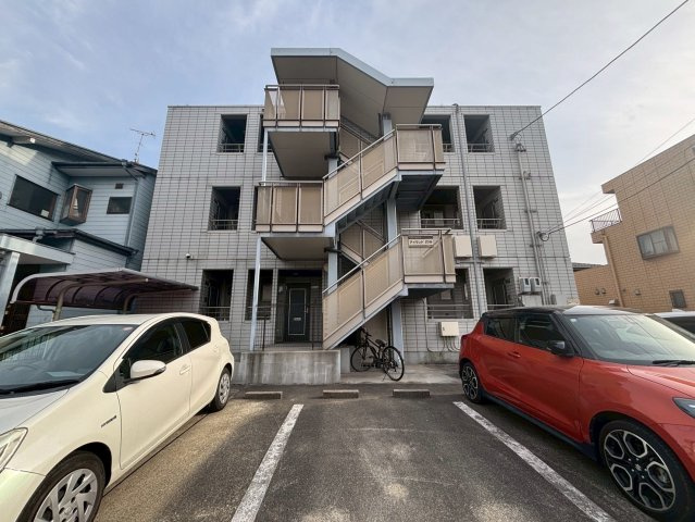 【外観】 | アイランド打中