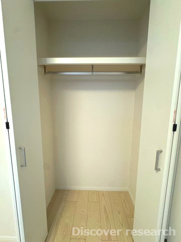 十条台パークハウスの収納|【クローゼット】
洋服だけでなくキャリーケースなどの大きめの荷物も収納ができそうです。