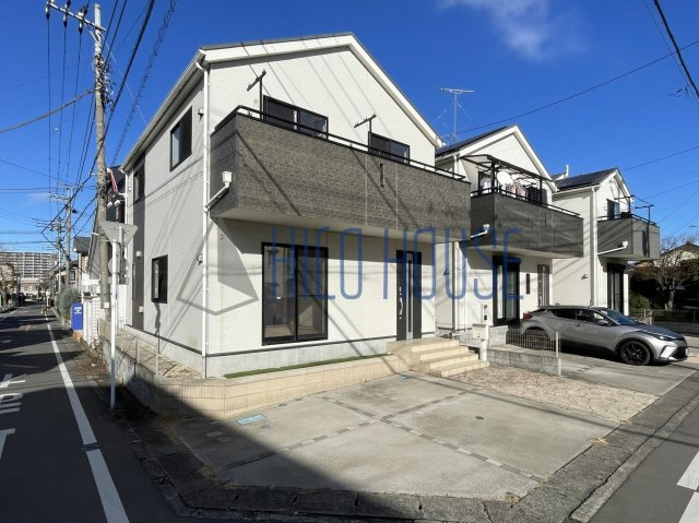 クレイドルガーデン坂戸市緑町第1 1号棟の外観