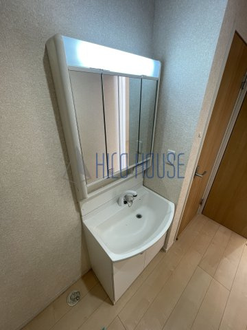 クレイドルガーデン坂戸市緑町第1 1号棟の洗面所