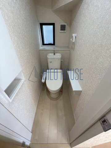 クレイドルガーデン坂戸市緑町第1 1号棟のトイレ