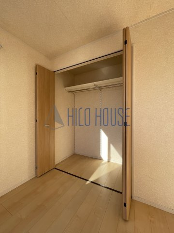 クレイドルガーデン坂戸市緑町第1 1号棟の収納