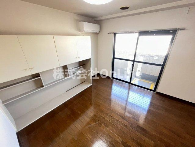 【洋室】 | ロフティ岡田