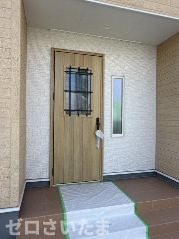 《仲介手数料無料》久喜市栗原４丁目4-2新築一戸建てリーブルガーデンの玄関