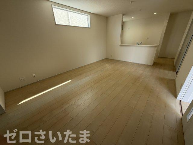 《仲介手数料無料》久喜市栗原４丁目4-2新築一戸建てリーブルガーデンの居間・リビング