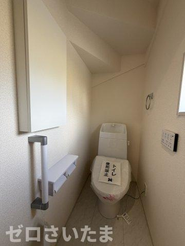 《仲介手数料無料》久喜市栗原４丁目4-2新築一戸建てリーブルガーデンのトイレ|1階