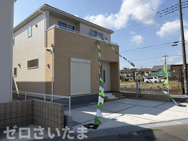 《仲介手数料無料》久喜市栗原４丁目4-2新築一戸建てリーブルガーデンの外観|車を2台並列で駐車できます。