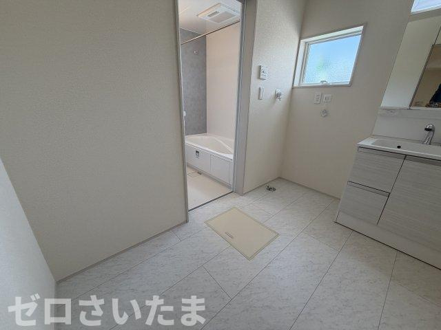 《仲介手数料無料》久喜市栗原４丁目4-2新築一戸建てリーブルガーデンのランドリースペース