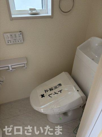 《仲介手数料無料》久喜市栗原４丁目4-2新築一戸建てリーブルガーデンのトイレ