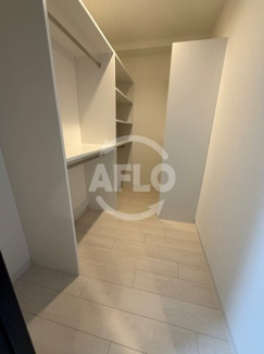 【収納】 | パークス堺筋本町 | パークス堺筋本町　ウォークインクローゼット