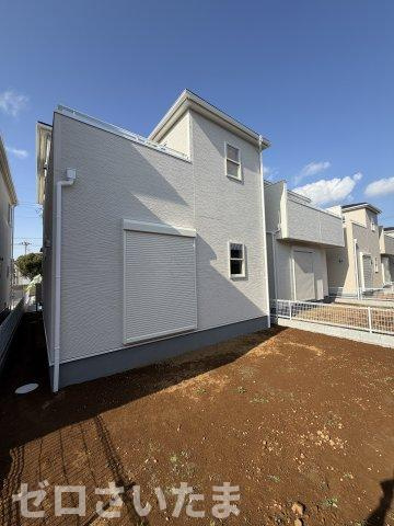 《仲介手数料無料》久喜市栗原４丁目4-2新築一戸建てリーブルガーデンの外観|南側にお庭があります。
