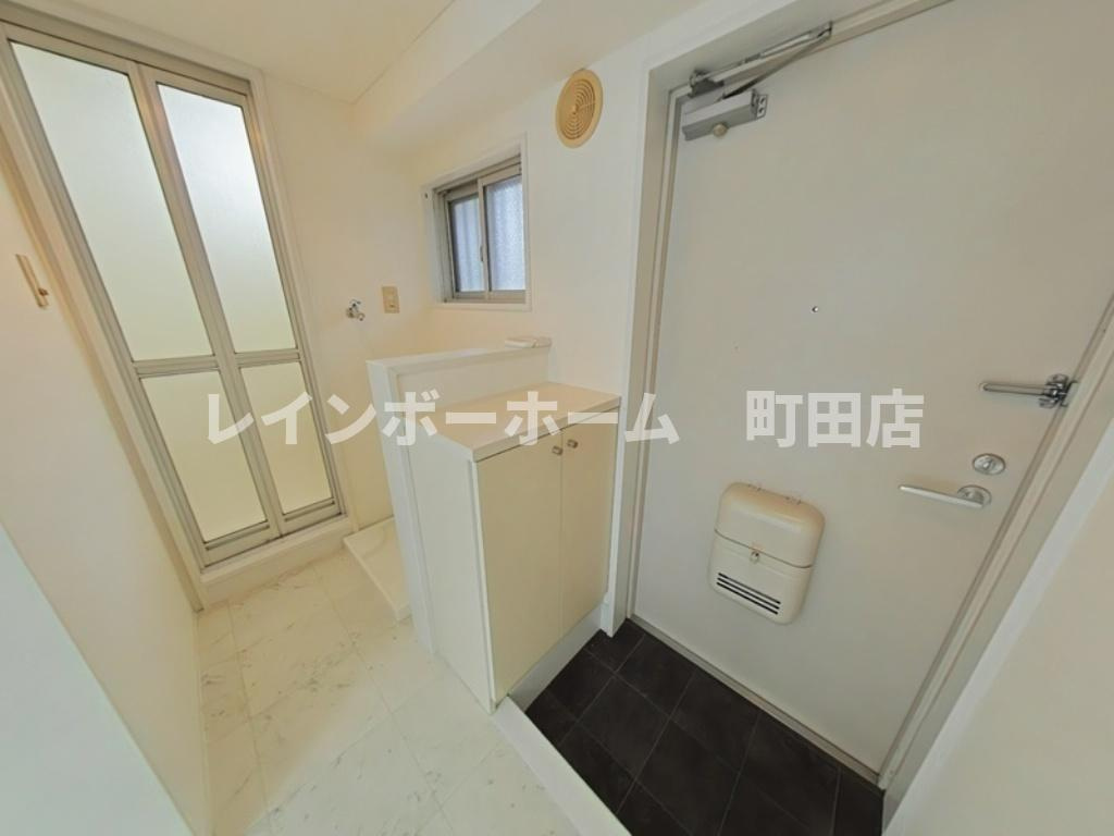 コートコア百合丘※初期費用分割あと払いサービス利用可能物件の玄関