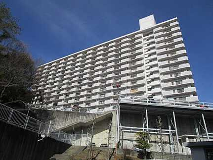 トーカンマンション山根町センターウィングの外観