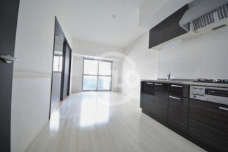 【居間・リビング】 | huit　arbre上町台 | ユイットアルブル上町台　リビング