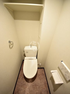 【トイレ】 | ブリリアントジュネス本町 | ブリリアントジュネス本町　温水洗浄便座