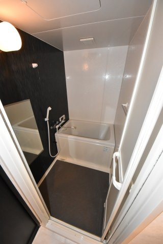 難波スカイハイツの浴室