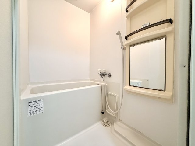 レジデンス名古屋千代田の浴室