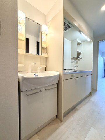 レジデンス名古屋千代田の洗面所