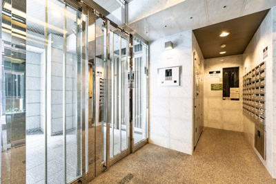 【エントランス】 | パレステュディオ文京根津